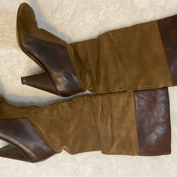 Brown suede/leather boots. Size 8 - Picture 4 of 5